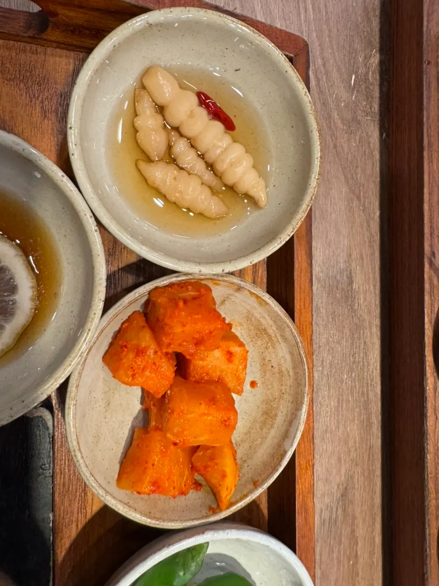 Extra side dishes brought from the self-bar