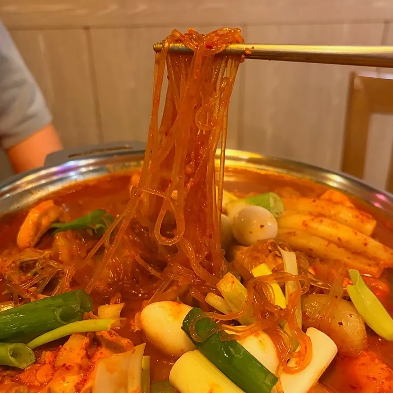 닭볶음탕 육수에 밴 당면 사리
