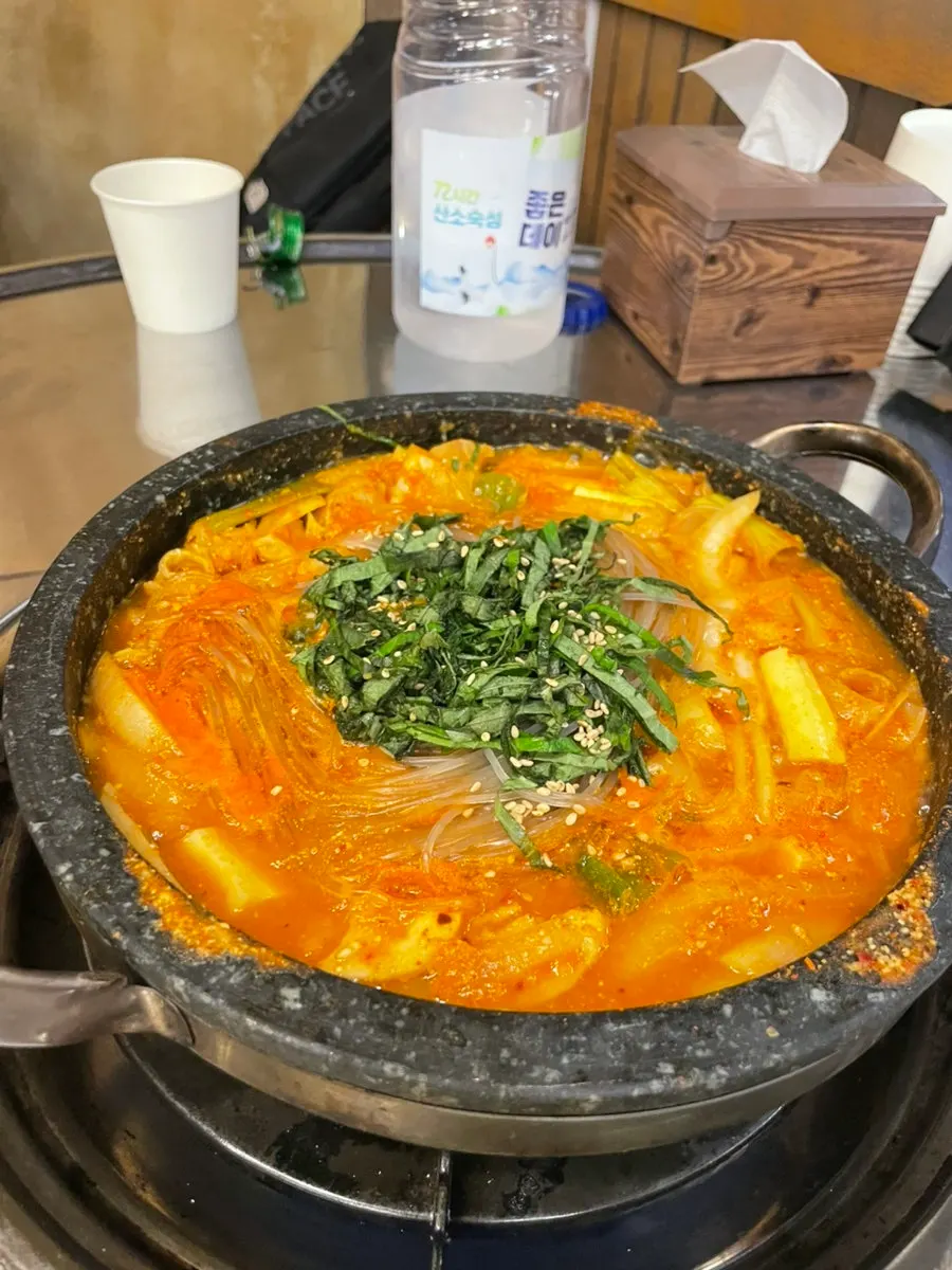 Korean beef gopchang hot pot starting to boil