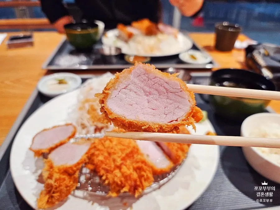 Katsu Gimseondo located on the first floor of a newly built building