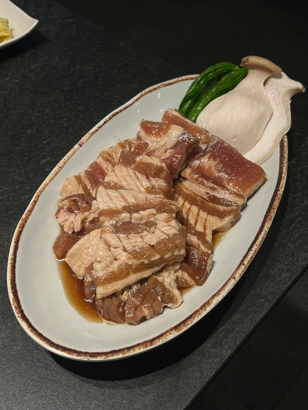 길촌숯불갈비 대표 음식 상차림