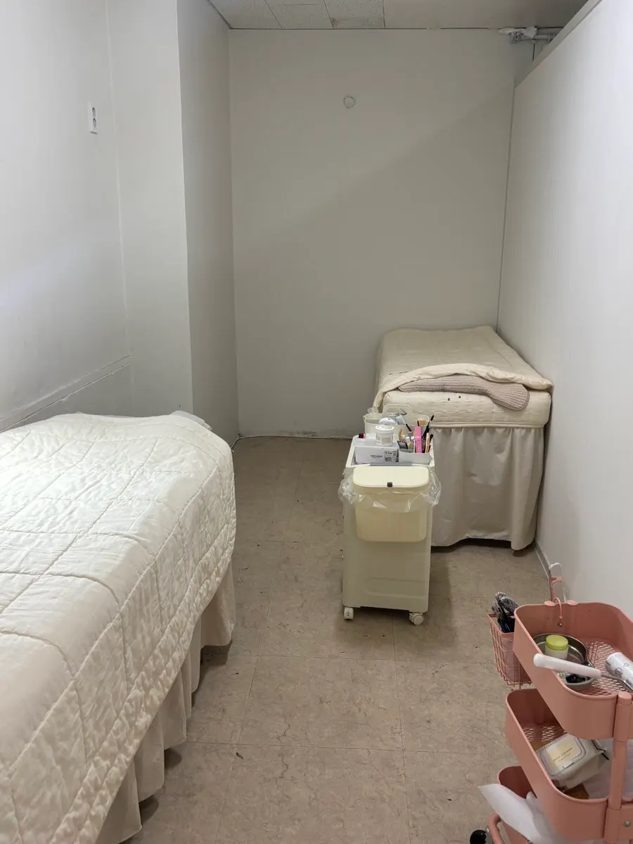 Comfortable, unintimidating treatment-space atmosphere