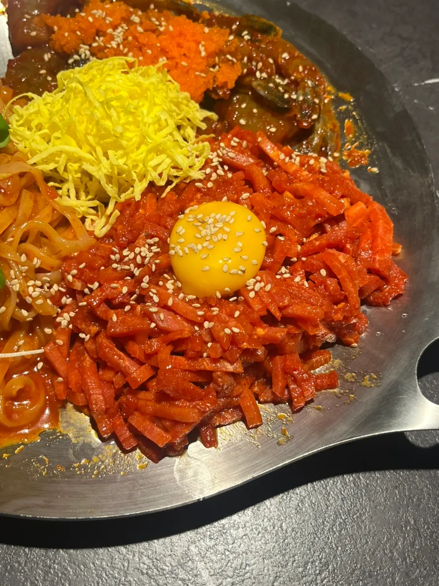 Slightly frozen yukhoe topped with egg yolk