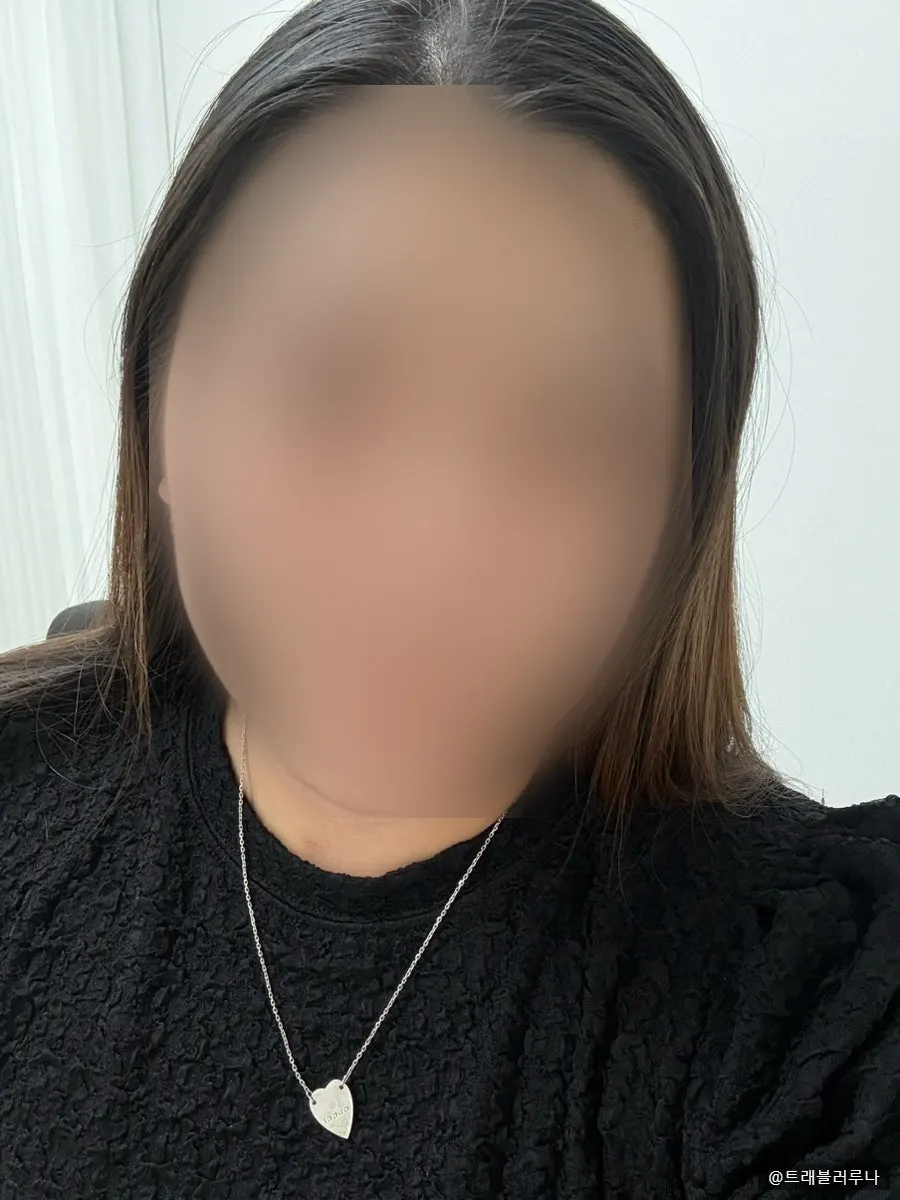 쌩얼에도 선명한 마스카라연장 눈매