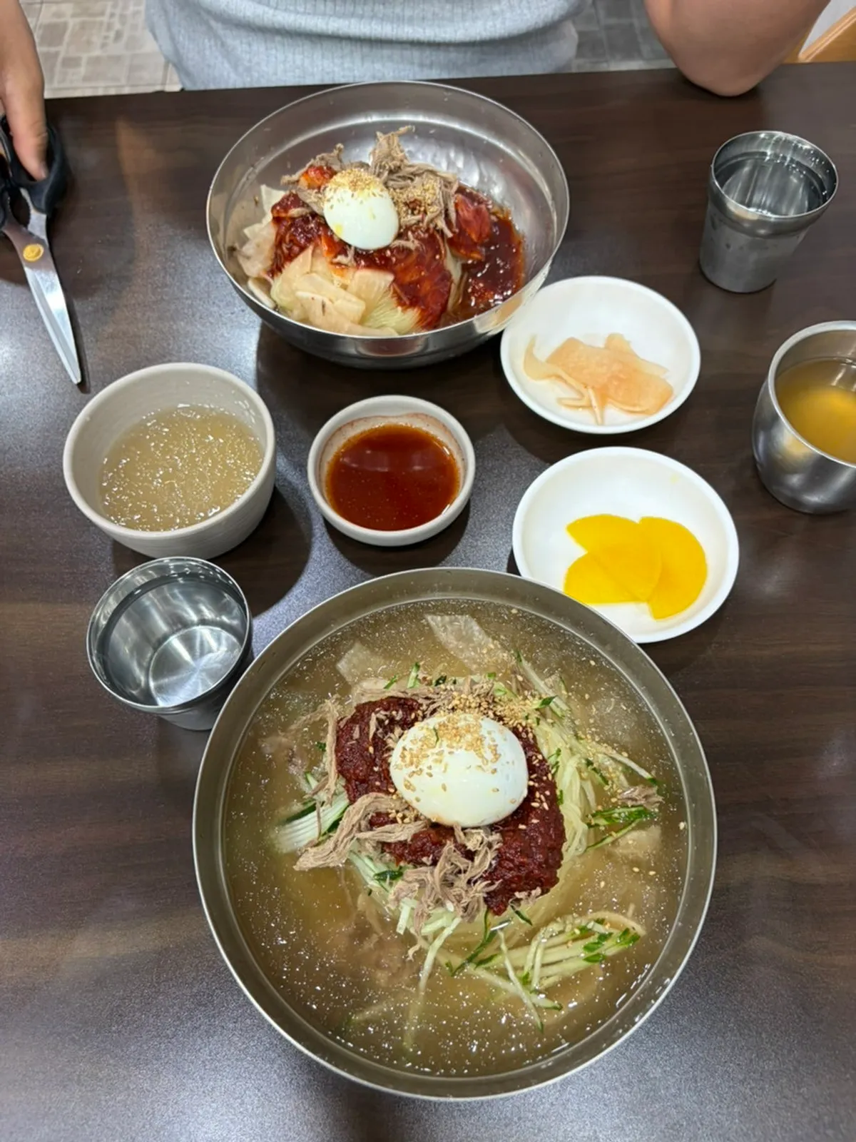 시원한 육수의 서면밀면 물밀면 한 그릇
