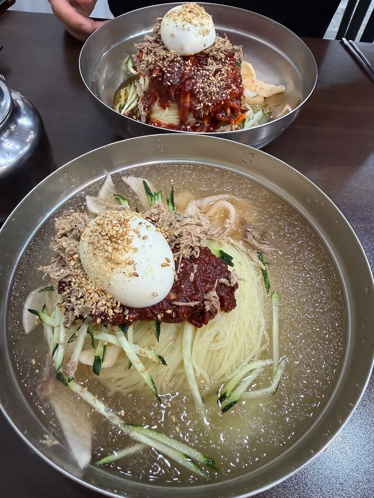 A bowl of Seomyeon Milmyeon's clear-broth mul milmyeon