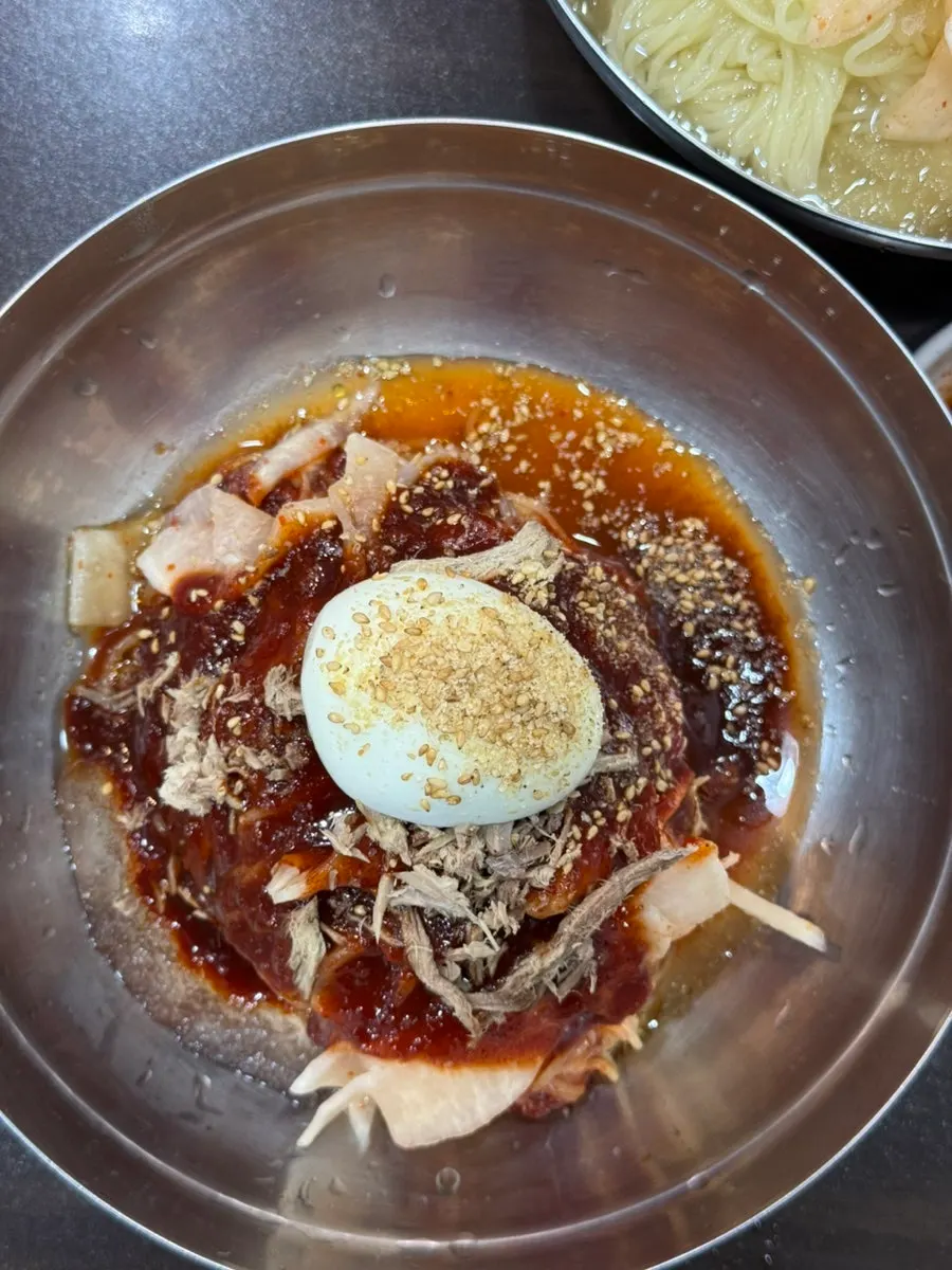 Close-up of bibim milmyeon with cucumber left out
