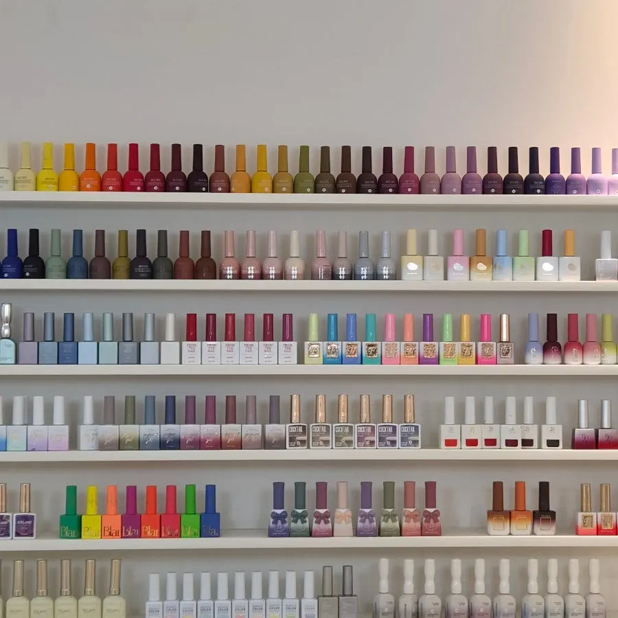 Nail table at Jsu Beauty Seomyeon Branch