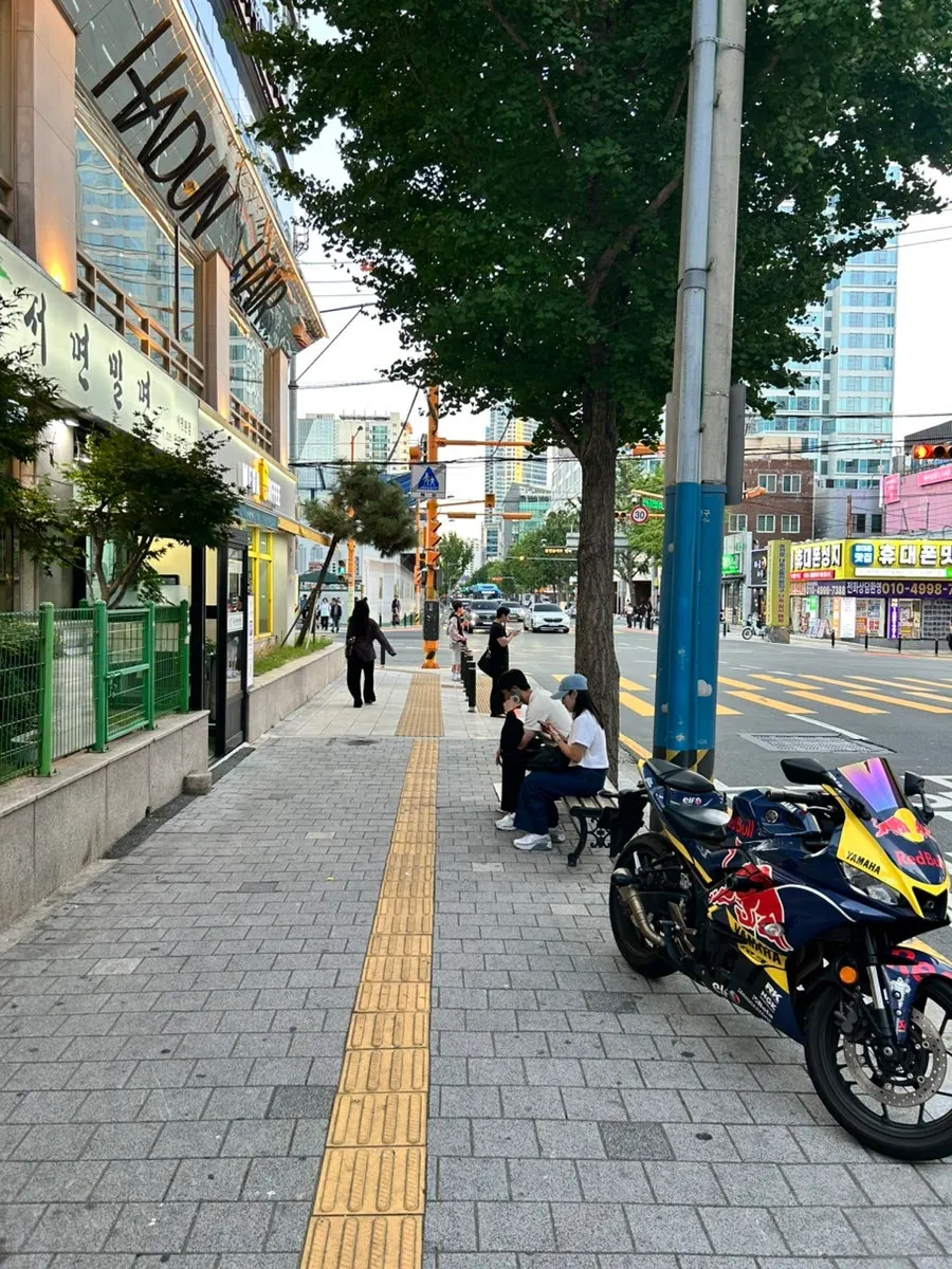 옛 NC백화점 앞 제이수뷰티 서면점 외부 전경
