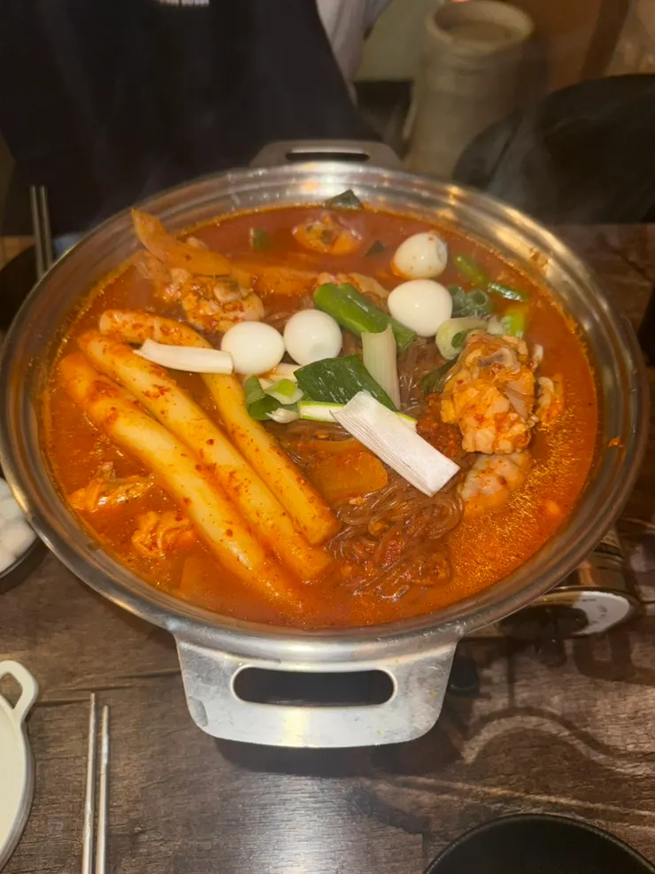 A pot of dakdoritang set on the table