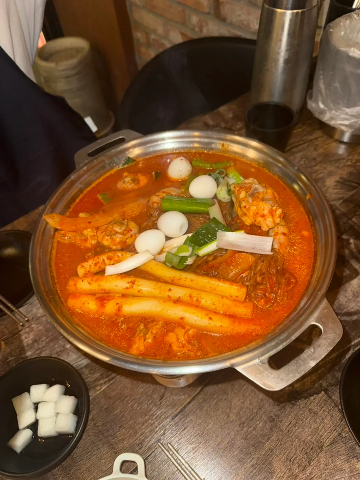 Dakdoritang's spicy broth boiling