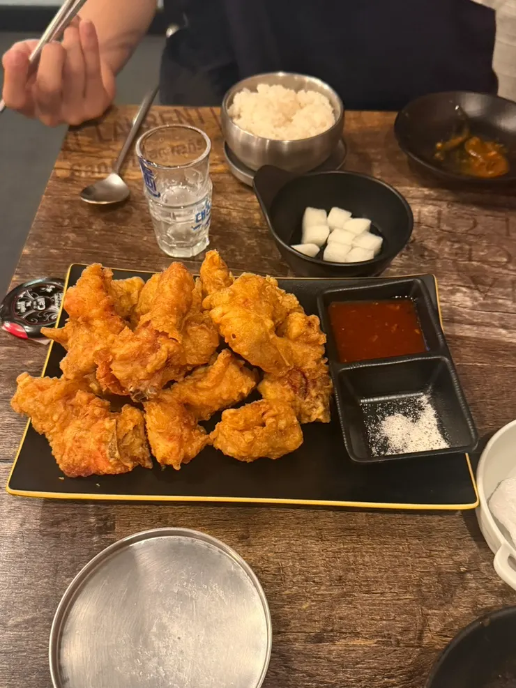 A bowl of rice ordered alongside the dakdoritang