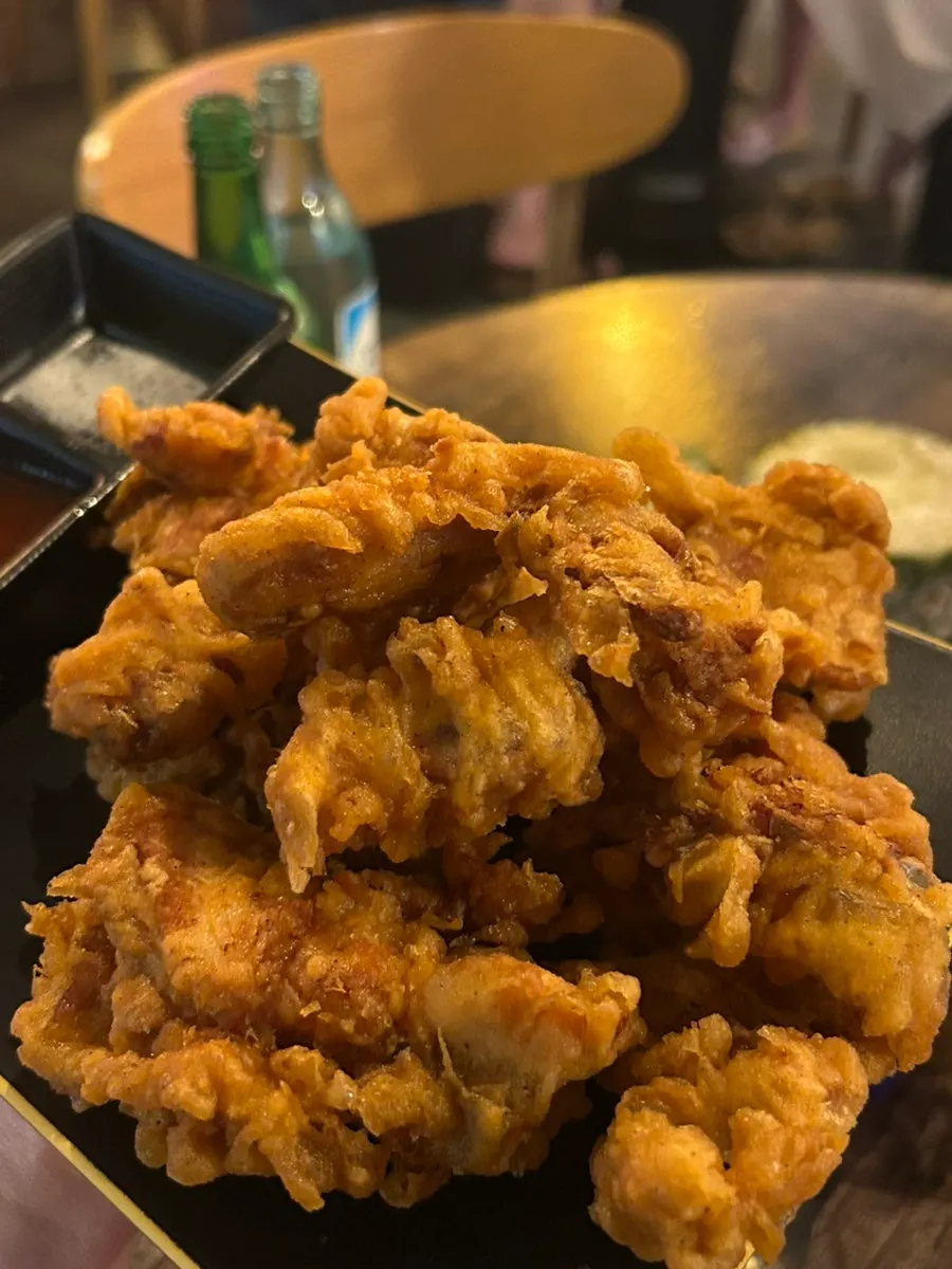 Half order of old-style fried chicken with the fruit set