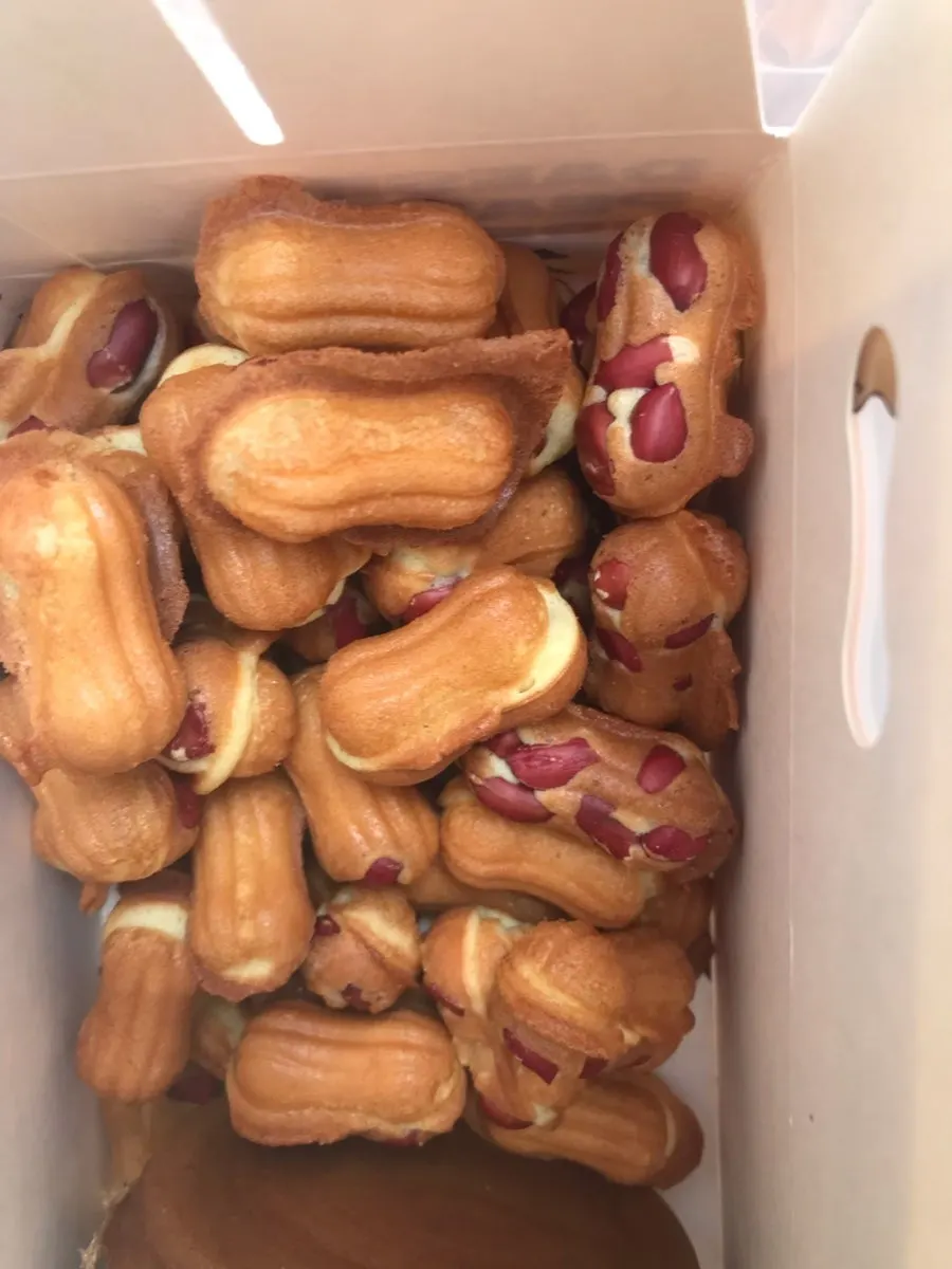 45 freshly made, still-warm peanut breads
