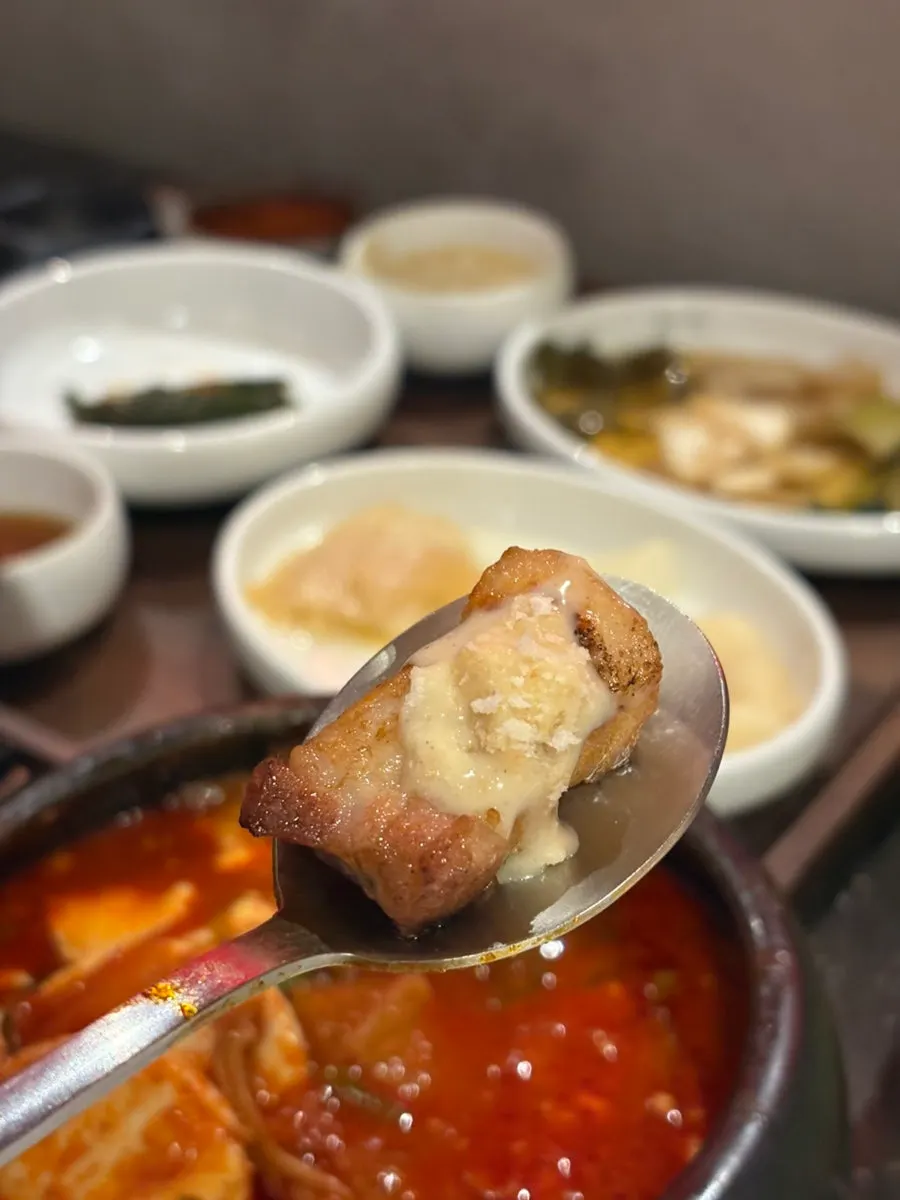 Meat with salted hairtail innards