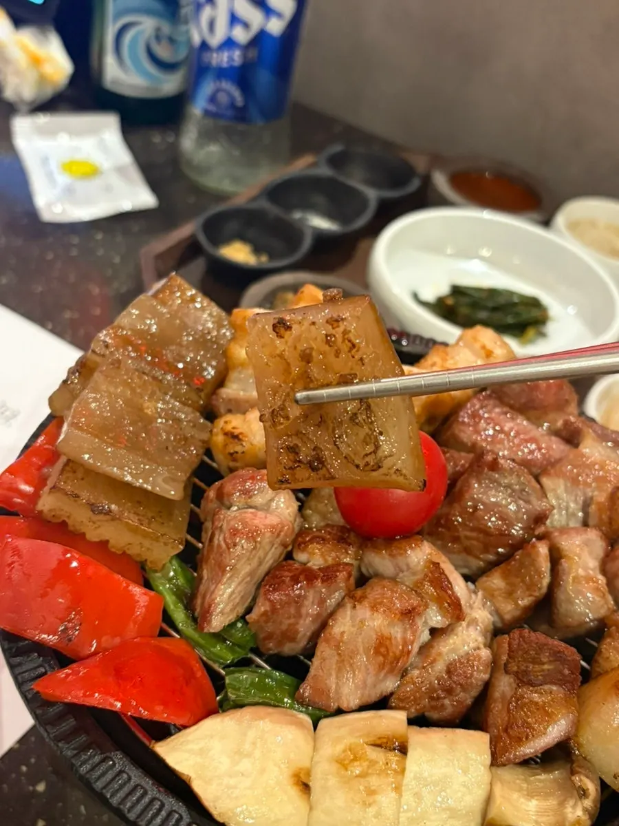 Meat with cheese sauce