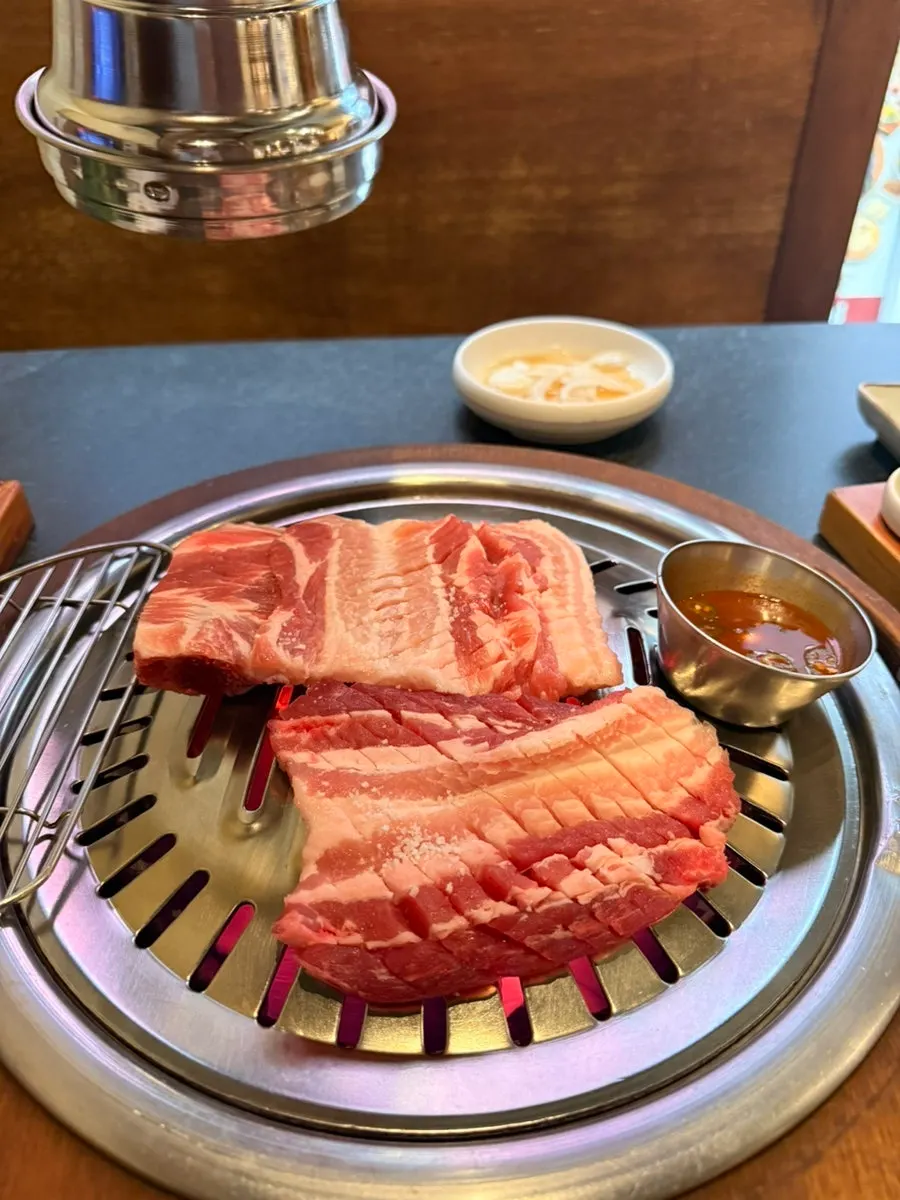 Marinated pork ribs served as a 500g platter