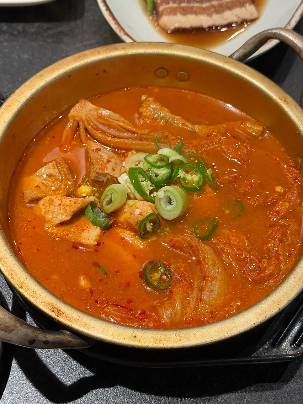 Jjaglee kimchi stew with rib bone and whole kimchi