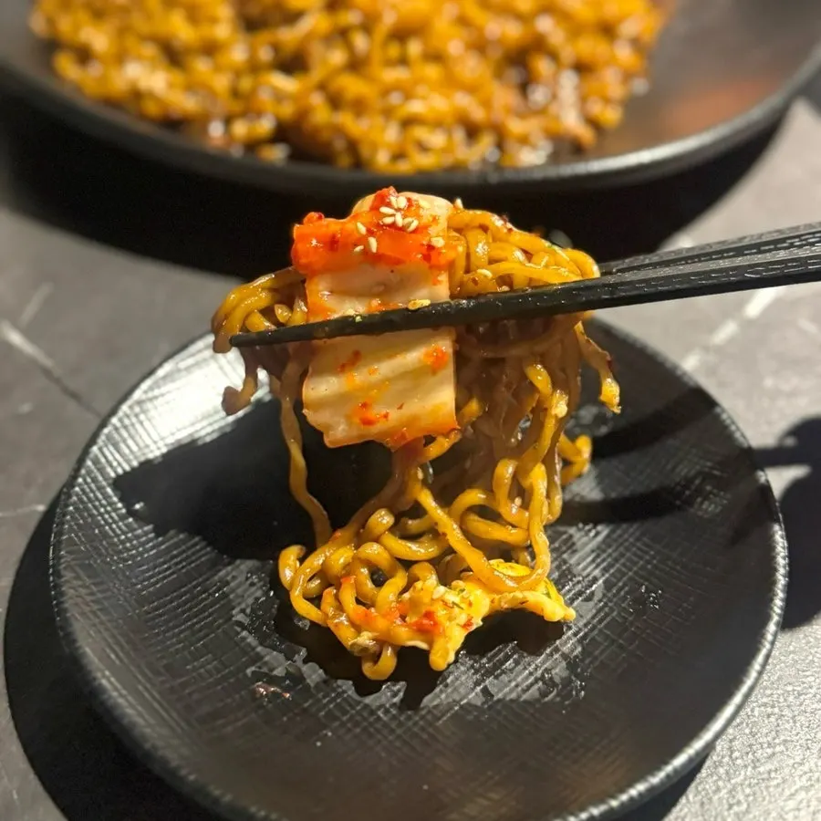 짜파게티와 함께 나온 김치