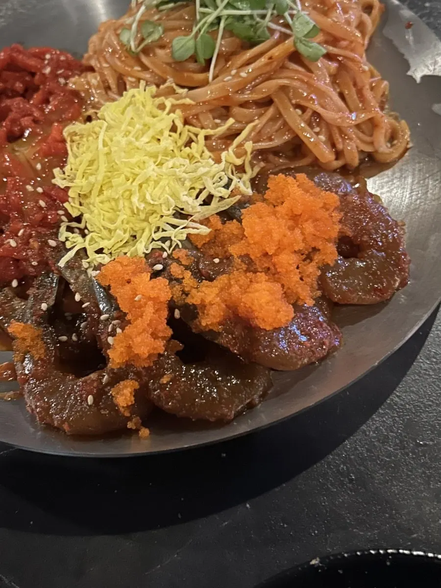 양념 진하게 배어 있는 새우장
