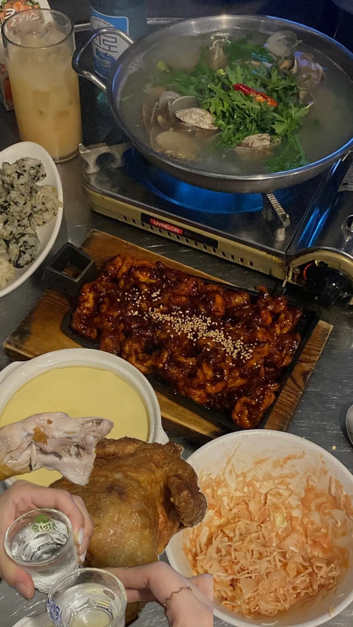 불향 나는 직화 무뼈닭발 한 판