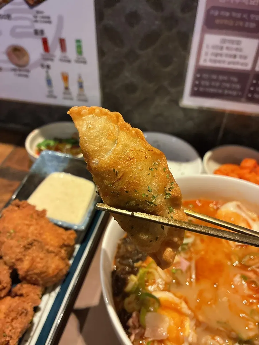 Side dish of wang-gyoza, 2 pieces