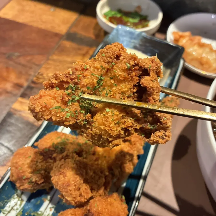 Homemade fried chicken (small) served with mayo sauce