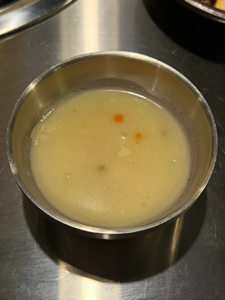 갈비찜과 함께 나온 기본 반찬