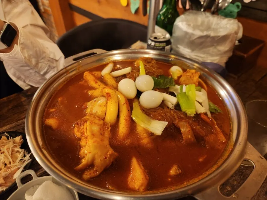 ₩24,000 dakdoritang