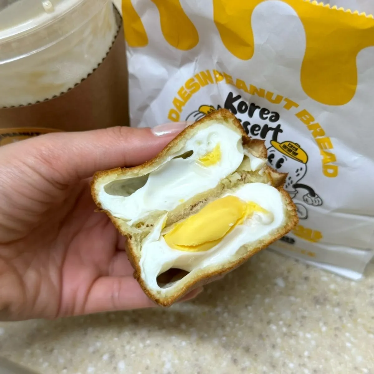 Peanut bread and egg bread at Daeshin Peanut Bread Seomyeon