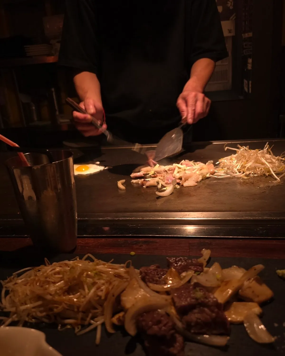 Special yakisoba cooking on the teppan