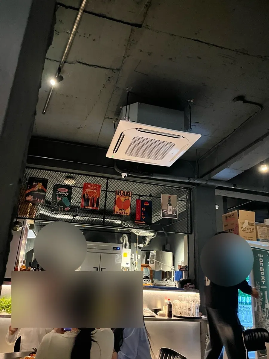 단체 손님도 앉는 유망주 서면점 테이블