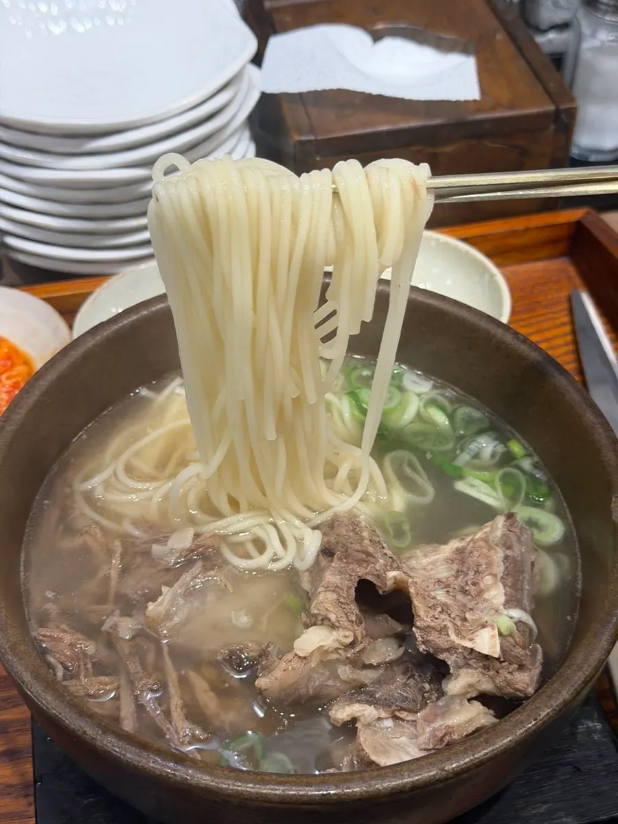 서비스로 넣어준 중면 사리