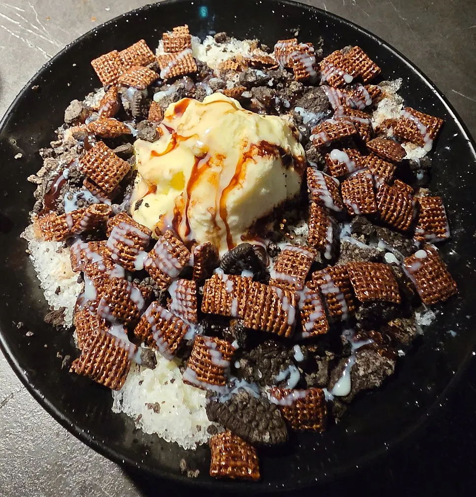 Bowl of bingsu served through the review event