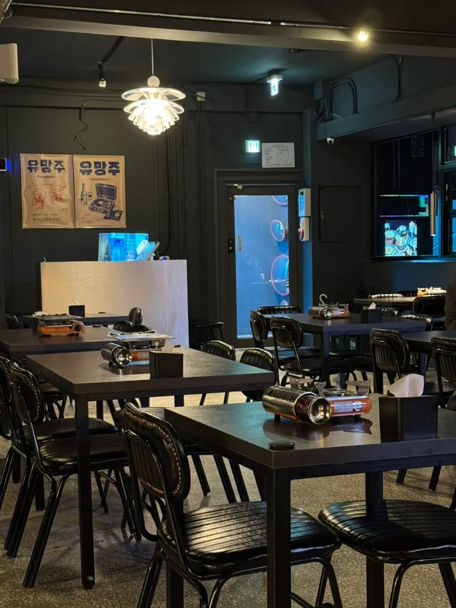 Interior atmosphere at Yuumangju Seomyeon Branch