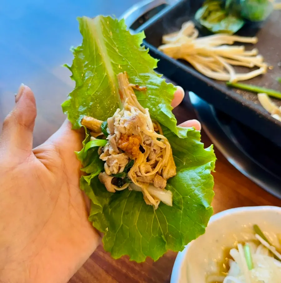 Duck meat dipped in house-made perilla seed sauce