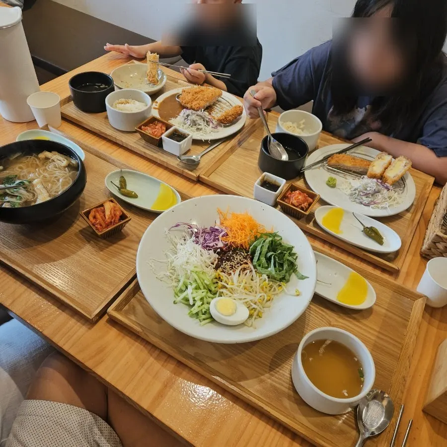 칠성 냉 쫄면 한 그릇