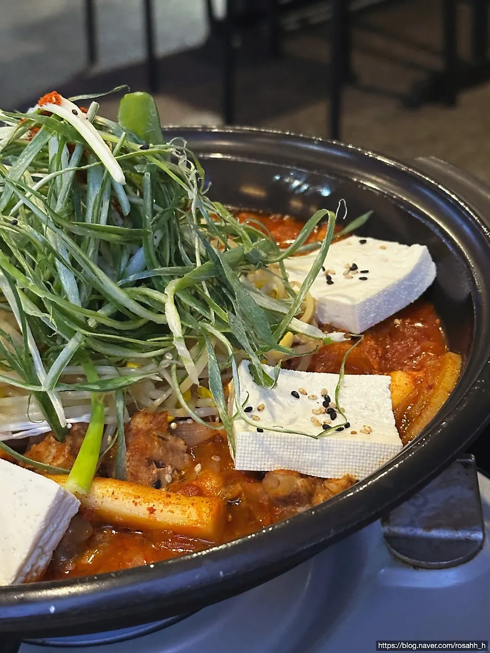 당면사리와 두부사리를 추가한 갈비찜