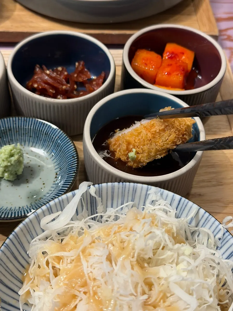밑젖음 없이 바삭한 안심카츠 단면