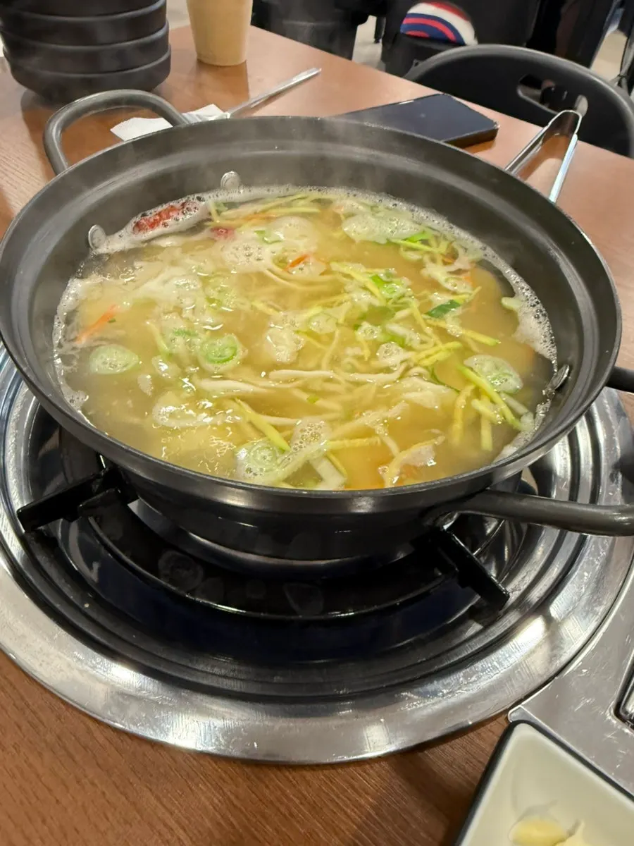 壁のポッサム・カルグクスを美味しく食べる方法の案内