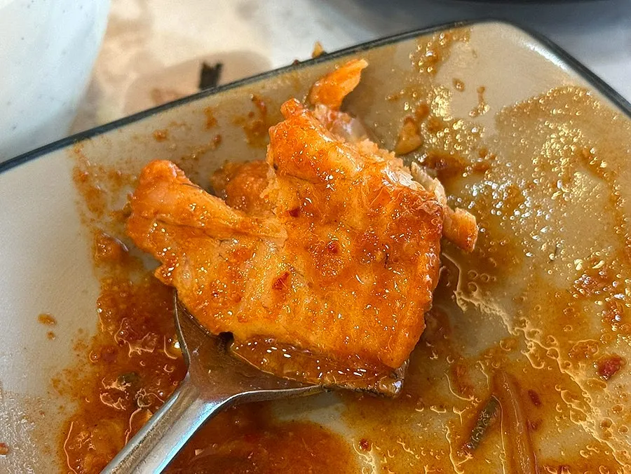 Spicy mixed braised fish dish