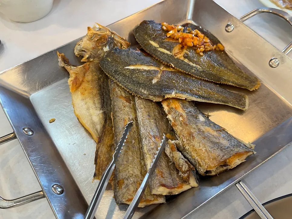 Plate of flounder, cutlassfish, and Pacific cod