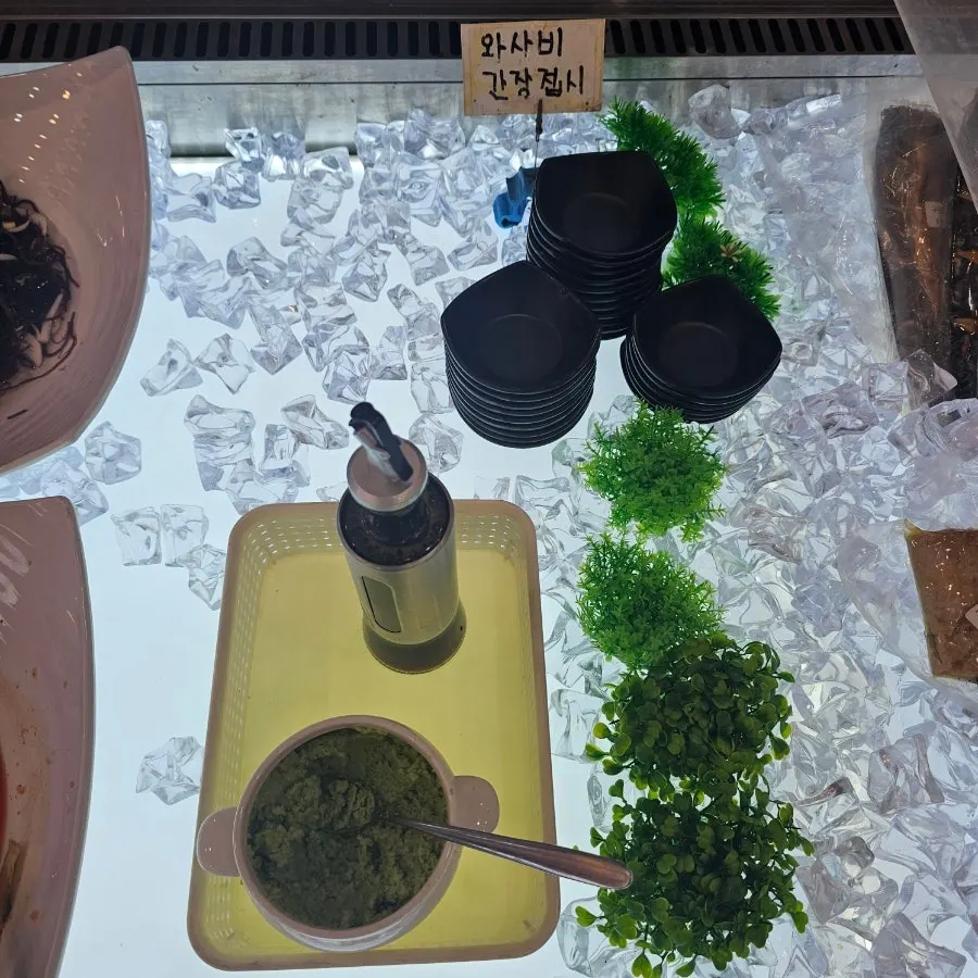 Extra order of salted fermented oysters