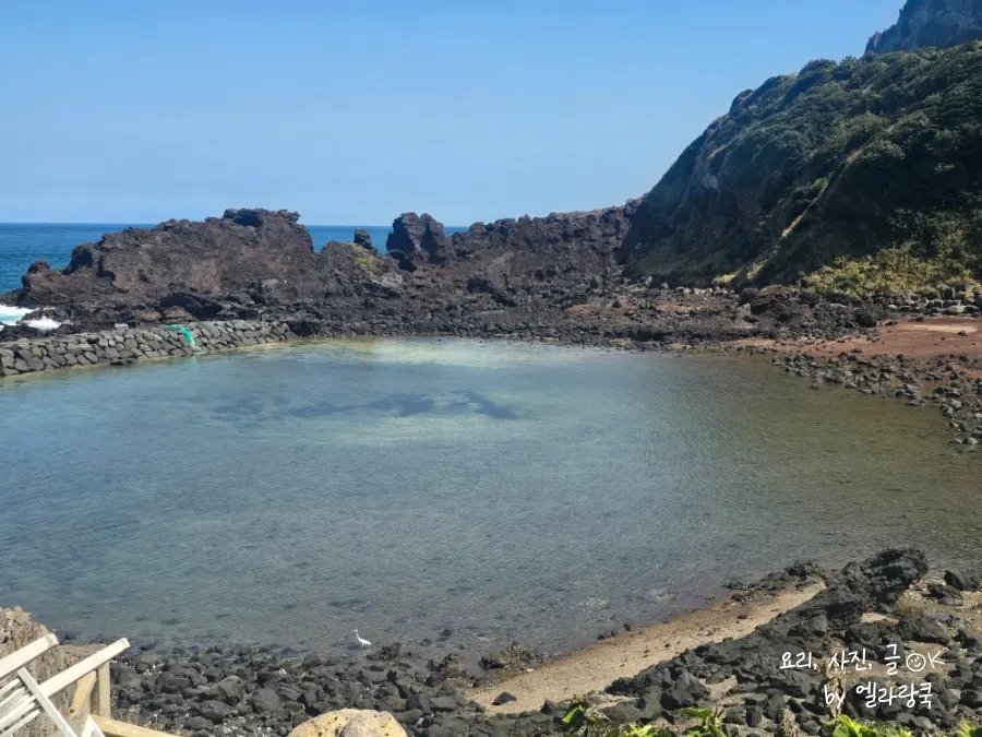 Jeju sea and basalt scenery around the restaurant