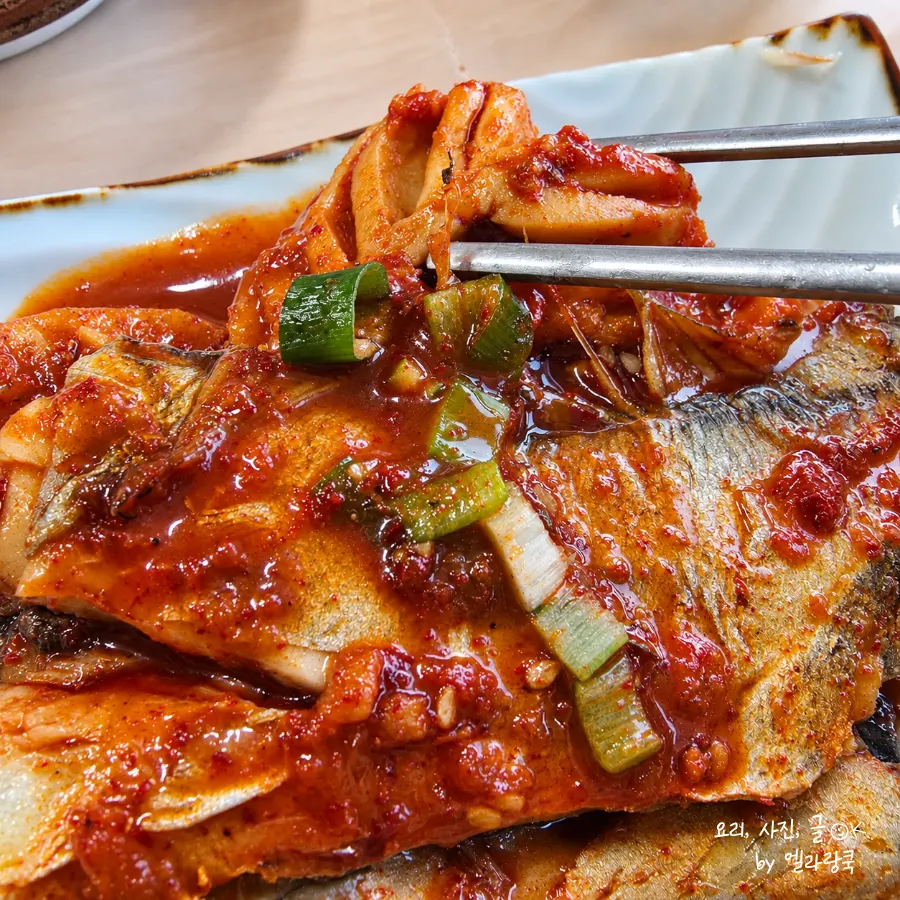 Braised cutlassfish at Seongsan Bada Punggyeong with a sea view near Seongsan Ilchulbong