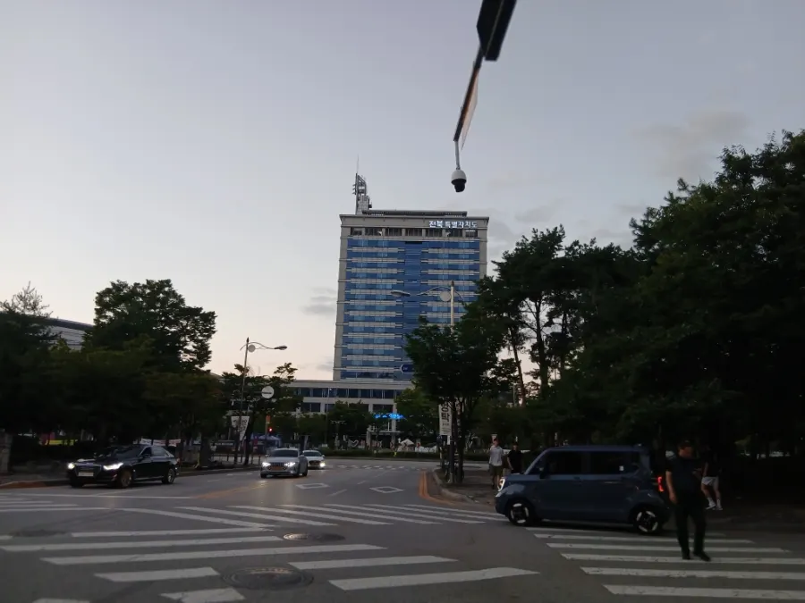 전주 효자동 전북도청 주변 풍경