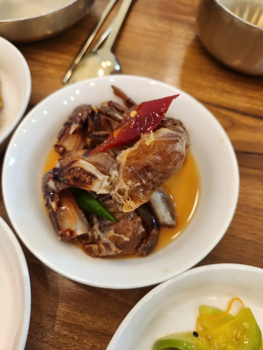 공기밥 대신 나오는 솥밥