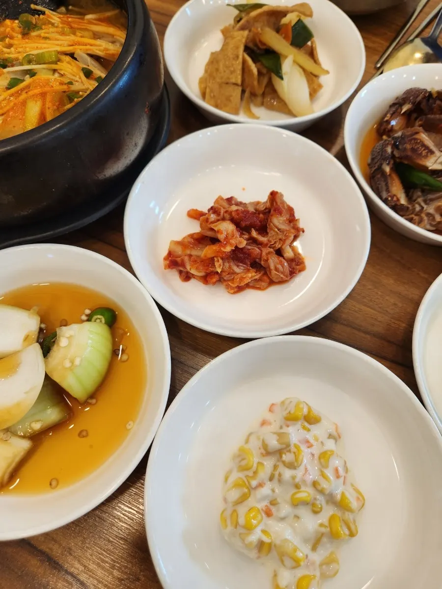단짠 조화가 좋은 간장게장