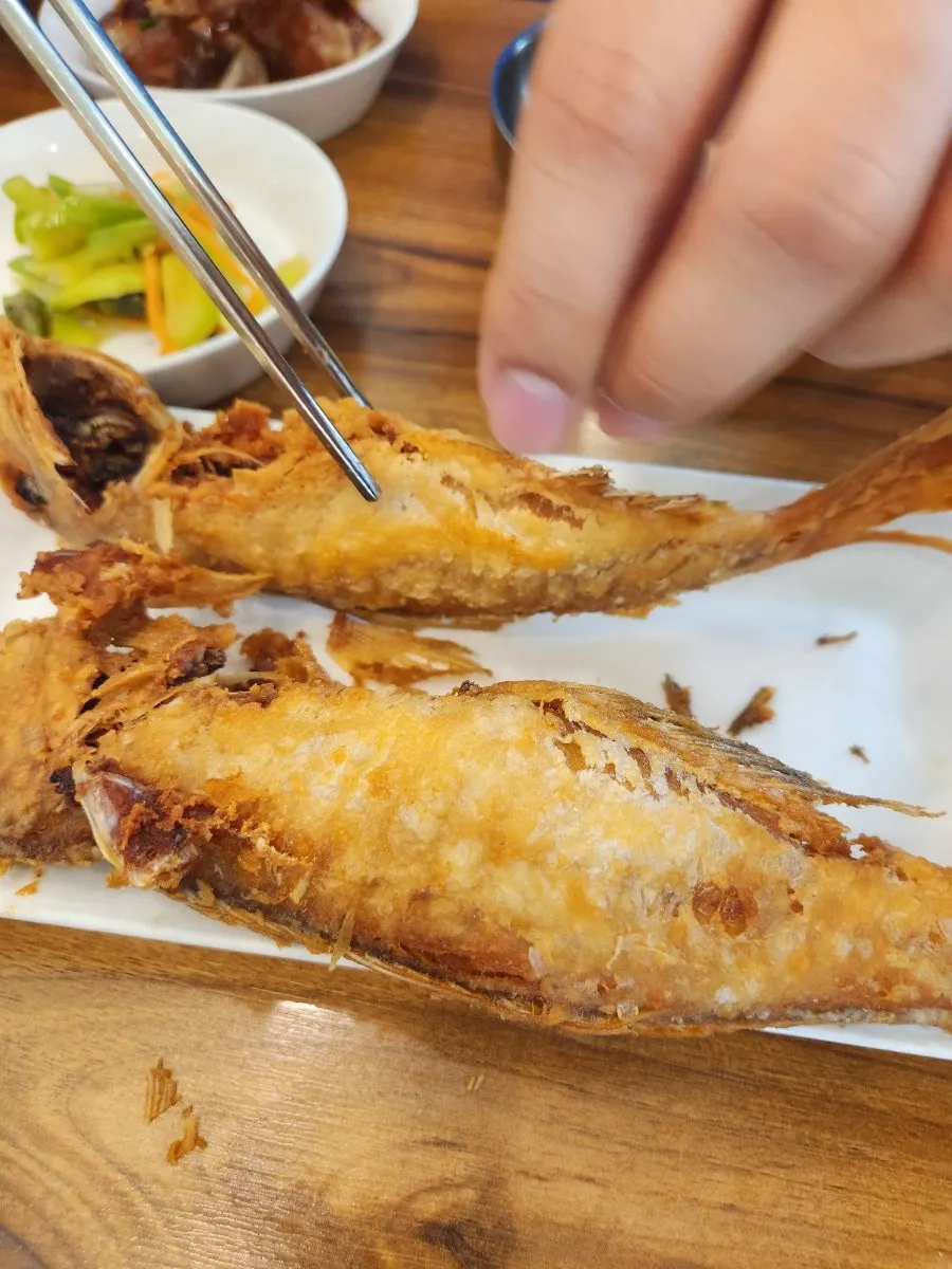 해물뚝배기 국물 클로즈업