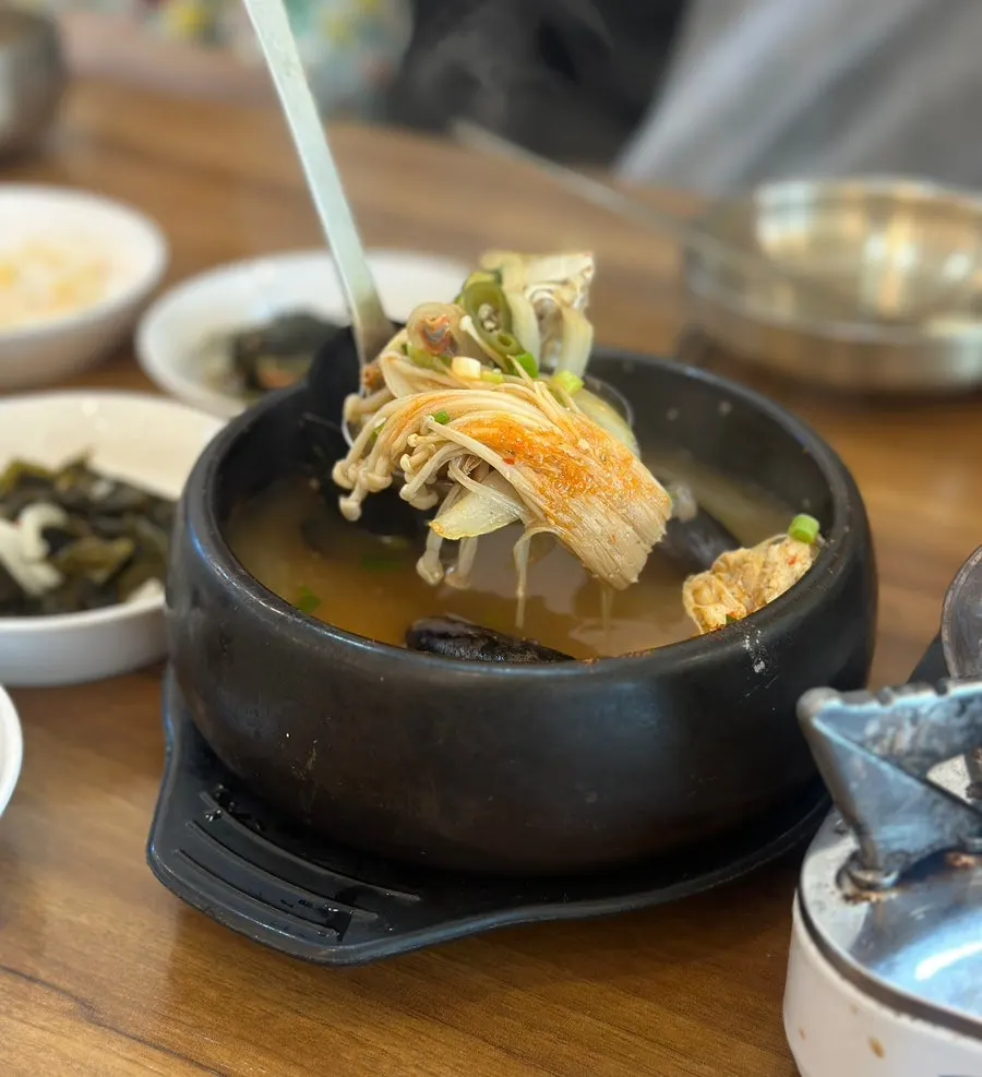 Seafood stew with shrimp and mussels